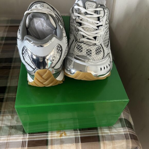 Bottega Veneta shoes - Picture 2 of 3